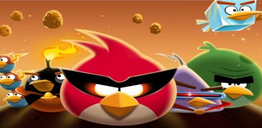 To Angry Birds Space ξεπερνούν τα 100εκ. downloads