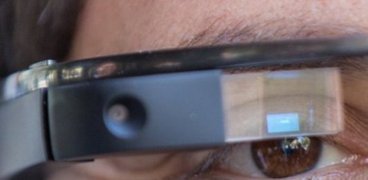 Η εφαρμογή Tesla σας επιτρέπει να ξεκλειδώσετε το αυτοκίνητό σας μέσω Google Glass