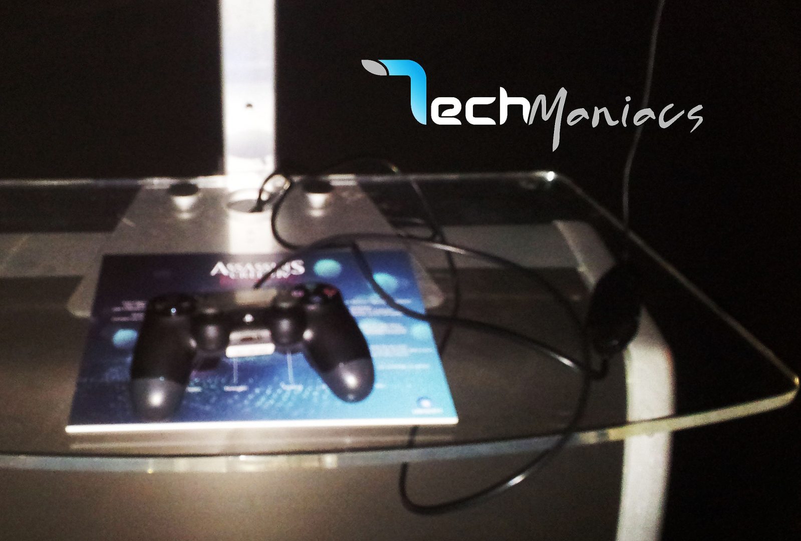 PS4 Vs Xbox One Controller – Gamescom 2013