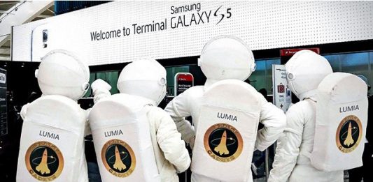 Η Microsoft τρολλάρει την Samsung!