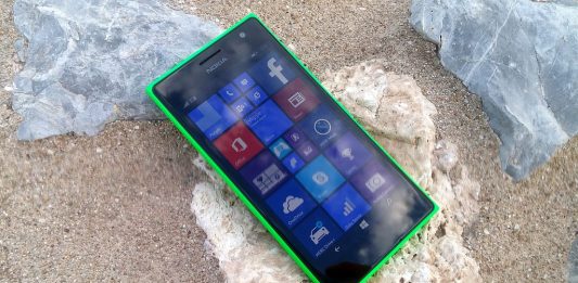 Nokia Lumia 735 Hands on Review: Αγαπούλα… selfie!