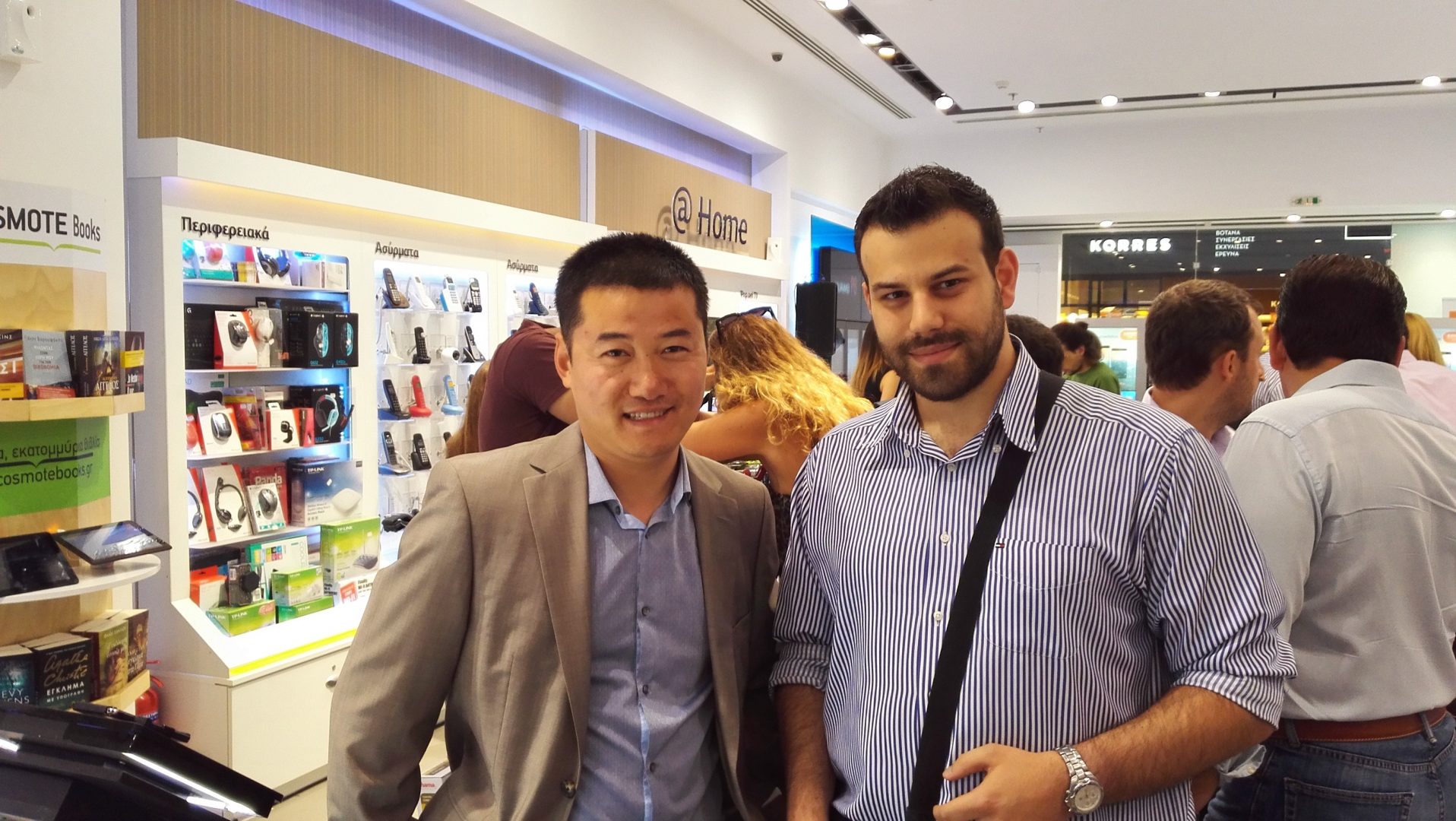 Huawei και Cosmote έδειξαν στο ελληνικό κοινό τα Huawei P8 και P8 Lite