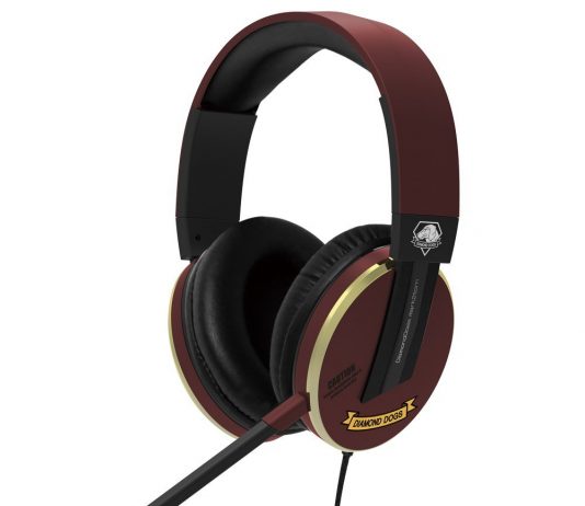 Δείτε το μοναδικό PS4 Headset του Metal Gear Solid V