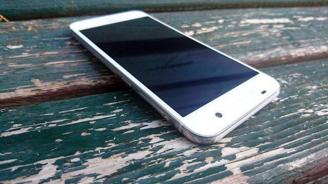 HTC One A9