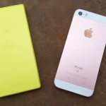 Apple iPhone SE vs Sony Xperia Z5 Compact  (1)