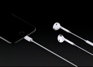 iPhone 12 earpods