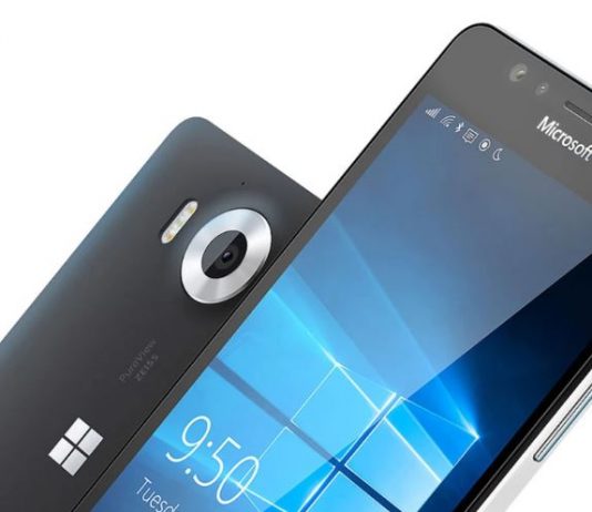 Κάπου, η Microsoft έχει μια έκδοση των Windows 10 Mobile που τρέχει το April 2018 update!