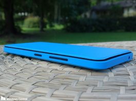 Η Microsoft μας δείχνει ένα smartphone cover (prototype) με οθόνη e-ink