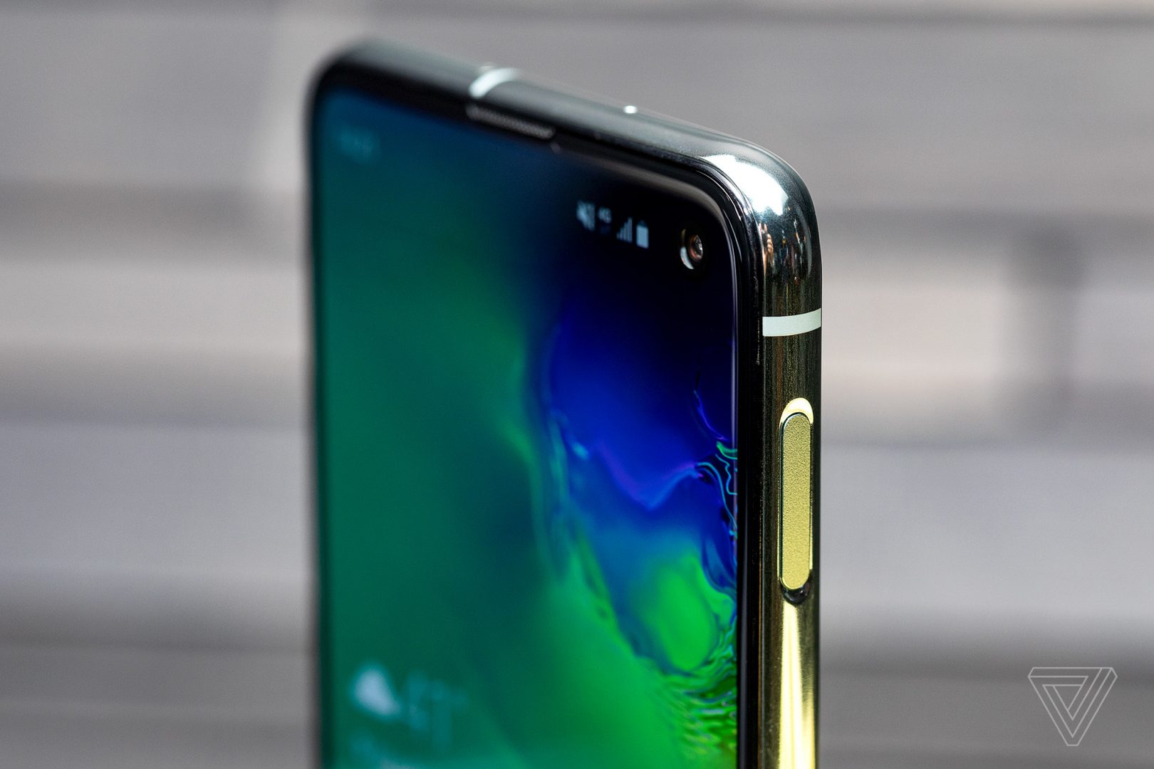 Τα Samsung Galaxy S10e παρουσιάστηκε και είναι η πιο οικονομική πρόταση της Samsung