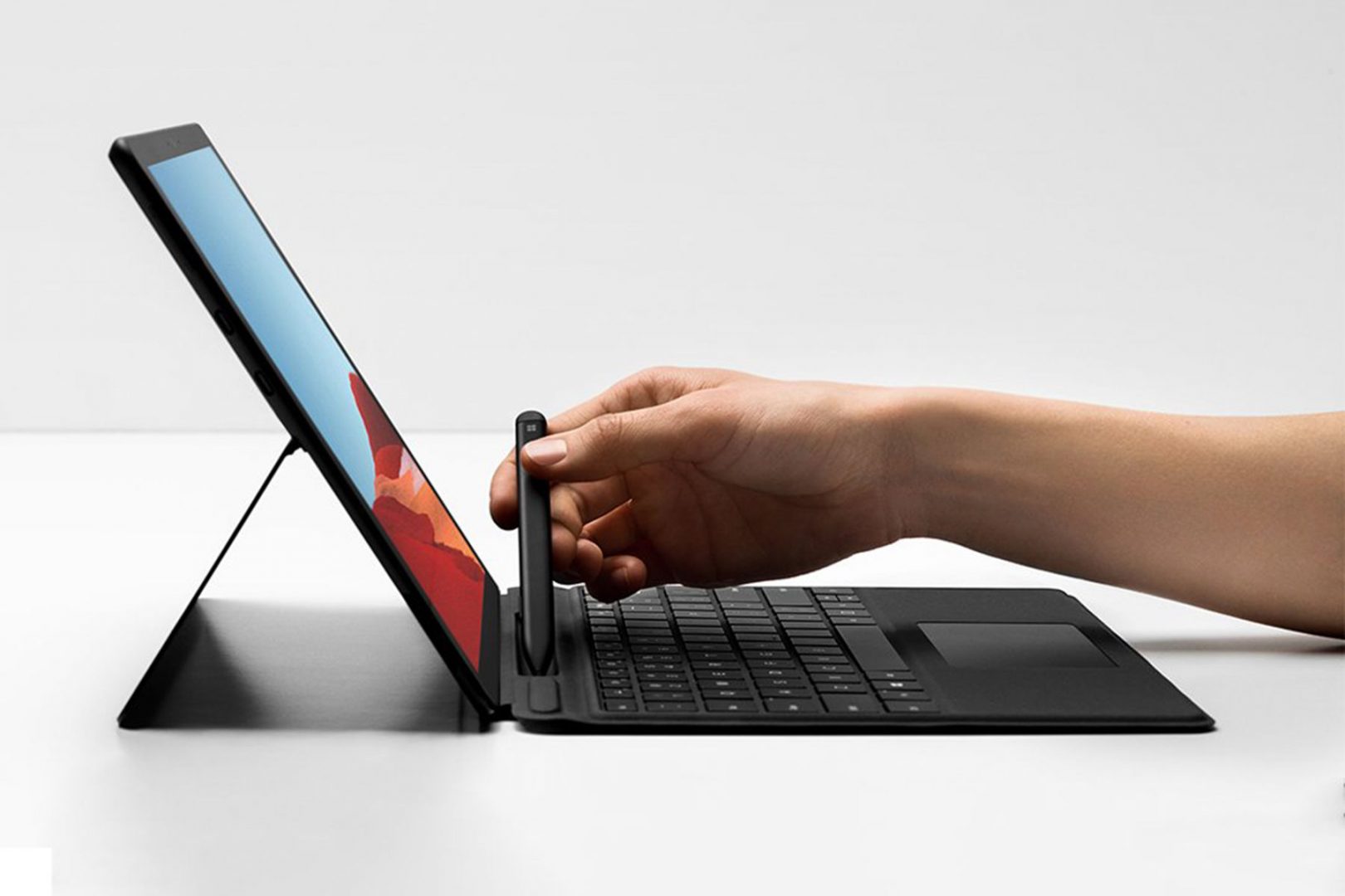 Ανακοινώθηκε το Microsoft Surface Pro X και έρχεται με ARM αρχιτεκτονική