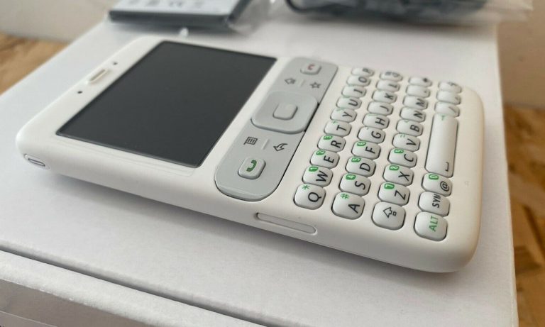 HTC GOOGLE SOONER EBAY FIRST ANDROID SMARTPHONE