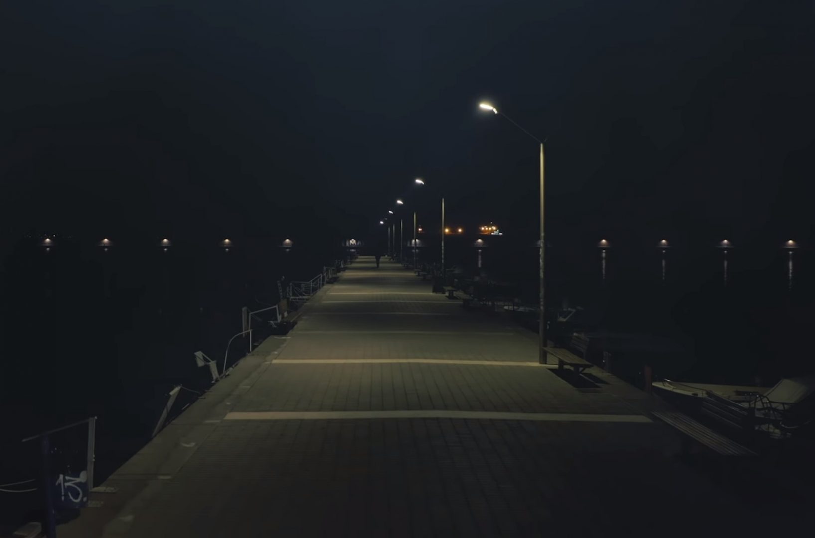 Silent Καλαμάτα – Πόλη Φάντασμα ή αλλιώς όταν ο Covid – 19 ερεθίζει τη δημιουργικότητα! (video)