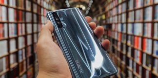 realme gaming smartphone and 8 prod