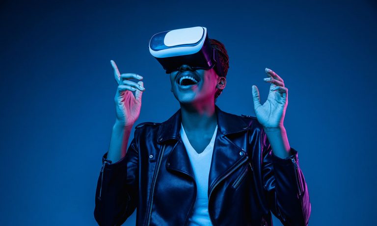 Samsung and Standford 10.000 ppi OLED display VR