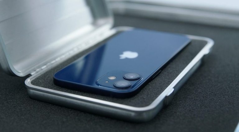 iPhone 12 mini