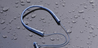 Xiaomi Mi Neckband Bluetooth Earphones Pro and το Mi Portable Bluetooth Speaker