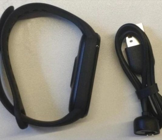 xiaomi mi band 6 real life image