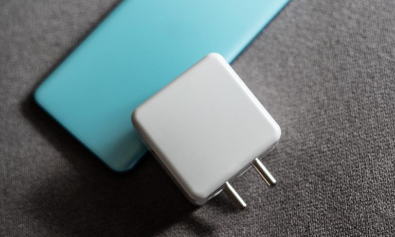 150w fast charging tech γρήγορη φόρτιση