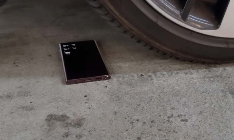 Samsung Galaxy S22 Ultra Durability Test WOW
