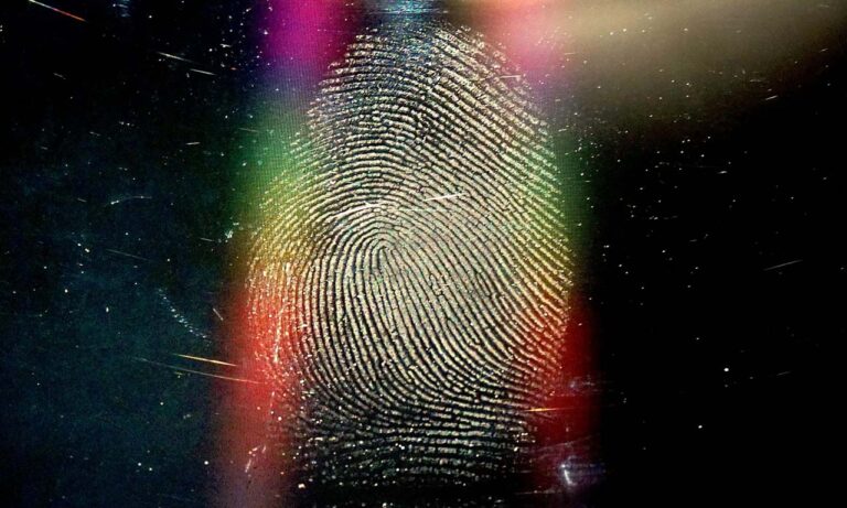 contactless fingerprinting τεχνολογία