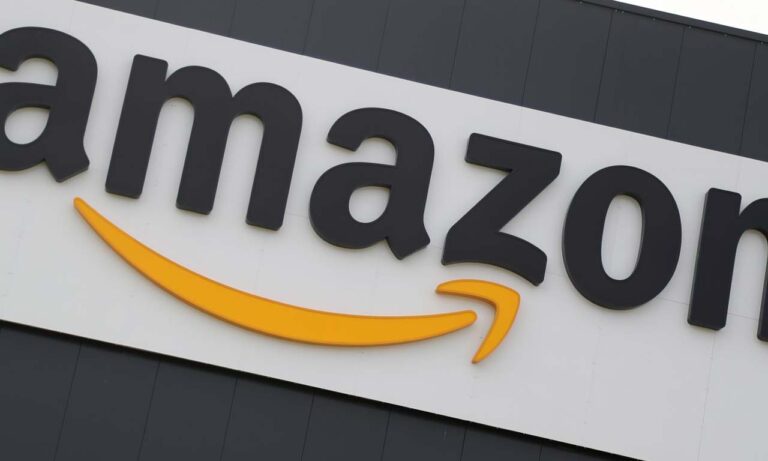 Amazon Facebook ψεύτικες κριτικές
