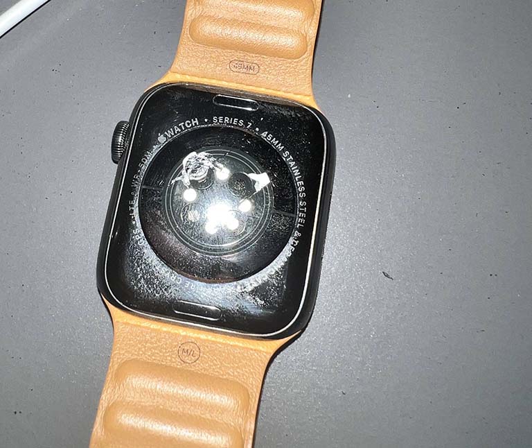 Apple Watch Series 7 Explode