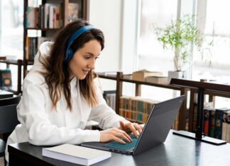 World Firsts Gaming Chromebook Acer Asus Lenovo Google