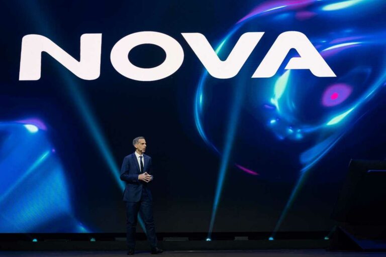 nova featured