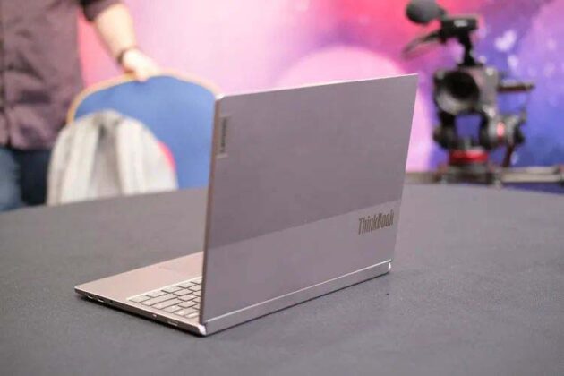 Lenovo Rollable Laptop MWC 2023