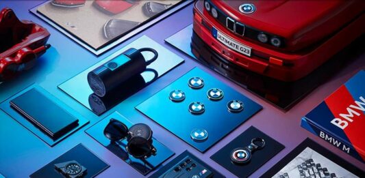 Samsung και SKT αποκαλύπτουν το Galaxy S23 Ultra BMW M Edition s23 ultra bmw