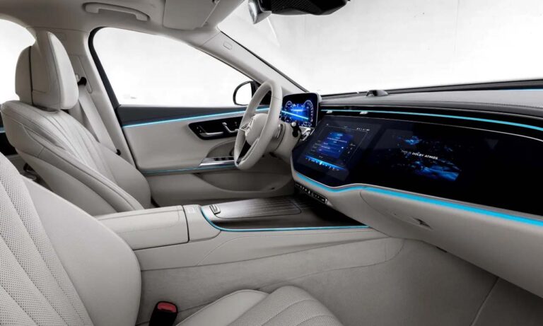 iPhone Apple Watch Mercedes-Benz ψηφιακού κλειδιού