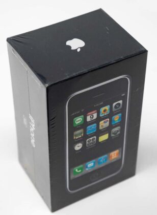 Apple iPhone 2007 Sealed 200k