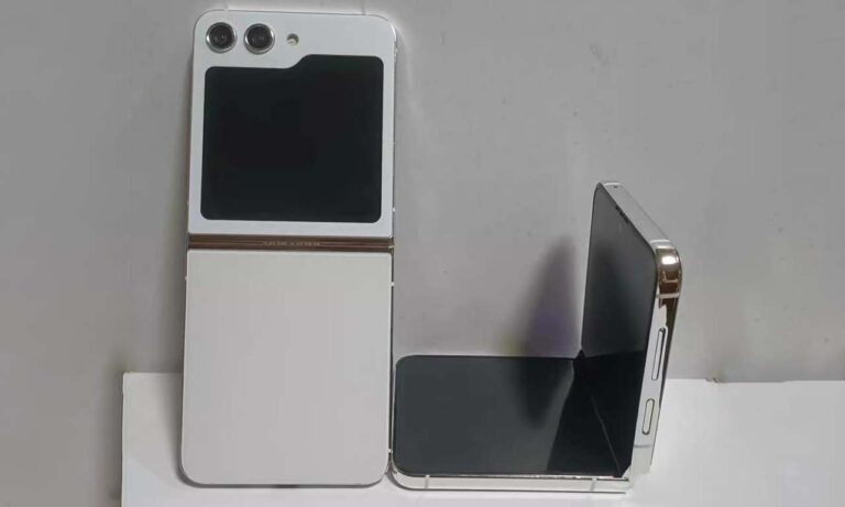 Samsung Galaxy Z Flip 5 Dummy