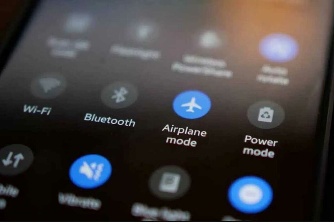 airplane mode smartphone