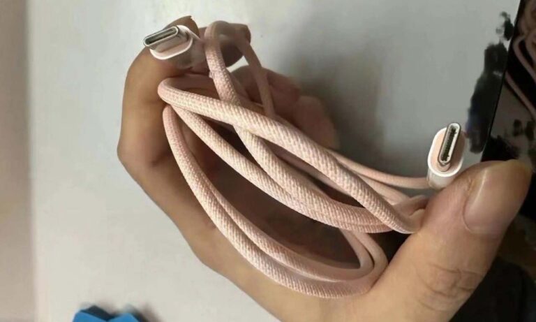 iPhone 15 Series USB-C Cable