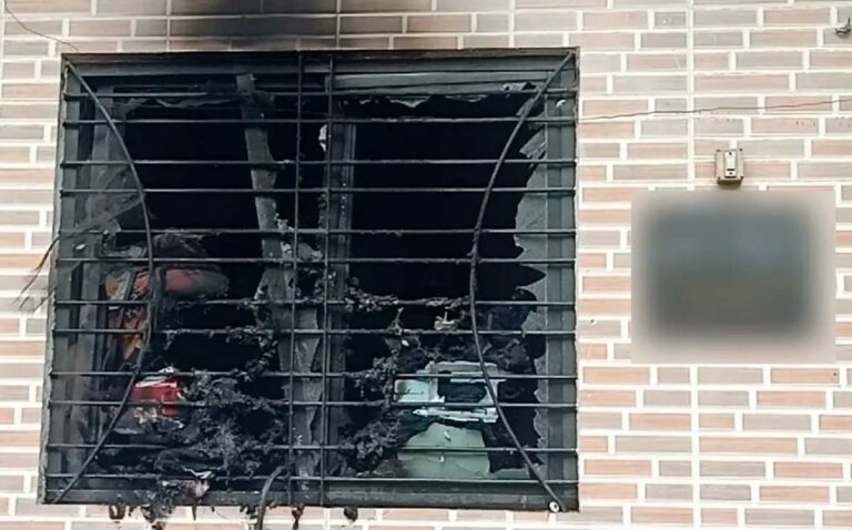 smartphone explode