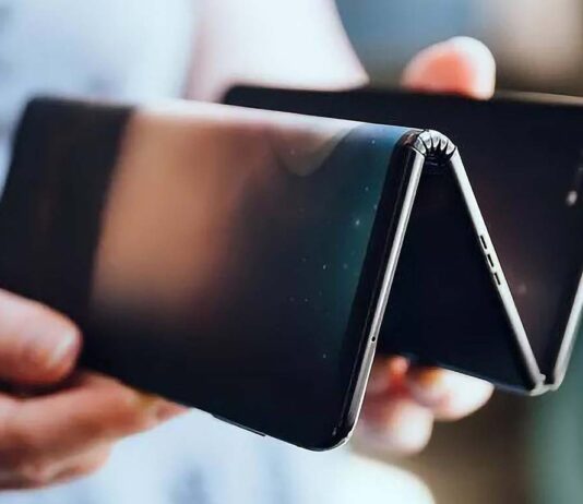 Προ των πυλών το tri-fold smartphone της Huawei, που διπλώνει μέσα / έξω με 10 ίντσες οθόνη Huawei Triple-Fold Tri-Fold τριπλά αναδιπλούμενο Huawei Mate XT