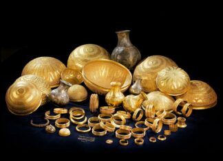 Παράξενο μέταλλο μετεωρίτη αρχαίο