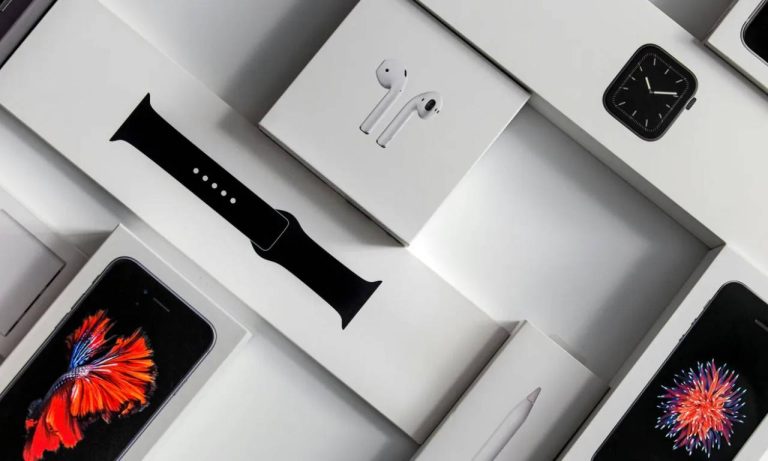 Apple UPS