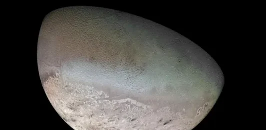 Έλληνες γλιτώνουν τέλη κυκλοφορίας και πρόστιμα με την κουκούλα!