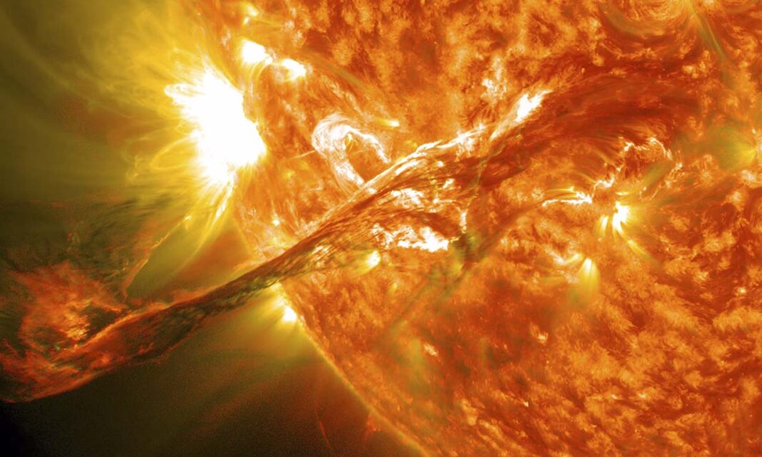 Ήλιος Ήλιου Περιστροφή σέλας ήλιος σωματίδια Planeterella