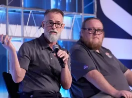 Σύγχρονος Frankenstein δημιούργησε κλώνο γιγάντιου προβάτου από κομμάτια ζώων