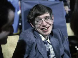 Stephen Hawking θεό