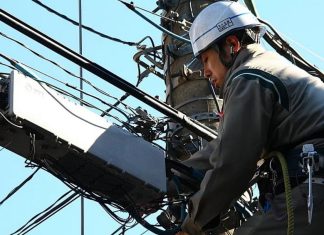 ftth ΔΕΗ στύλους