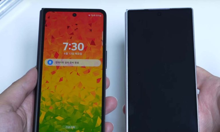 Samsung Galaxy Z Fold 6 Dummy