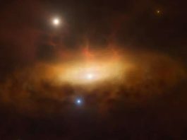 μαύρη τρύπα ξυπνάει