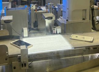 iPhone ρομπότ ανακύκλωση Liam Daisy