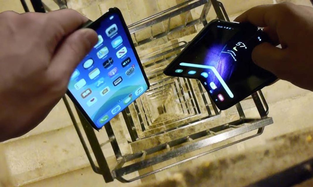 Samsung foldable Apple iPhone