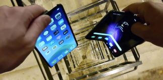 Samsung foldable Apple iPhone