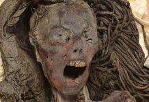 Screaming Woman μούμια